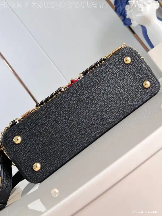 Official oldcobbler BB-31.5*20*11CM VUITTON CAPUCINES LOUIS 0517